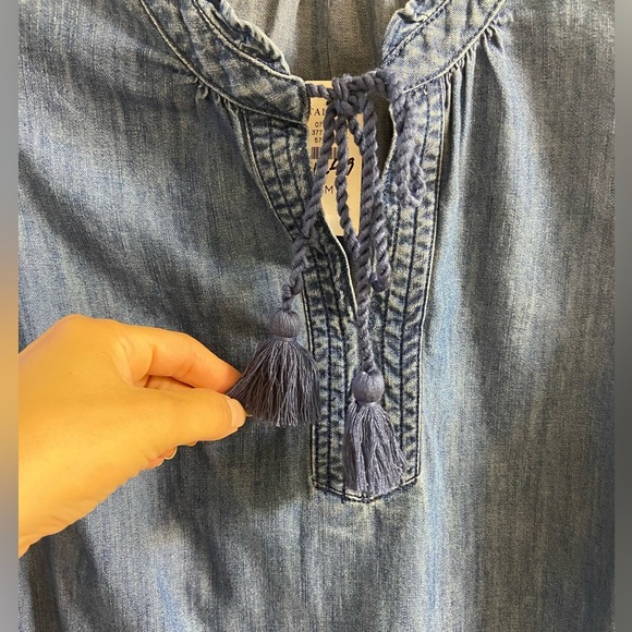 Talbots Sleeveless Cotton Top Blouse Medium NWT - Picture 3 of 6